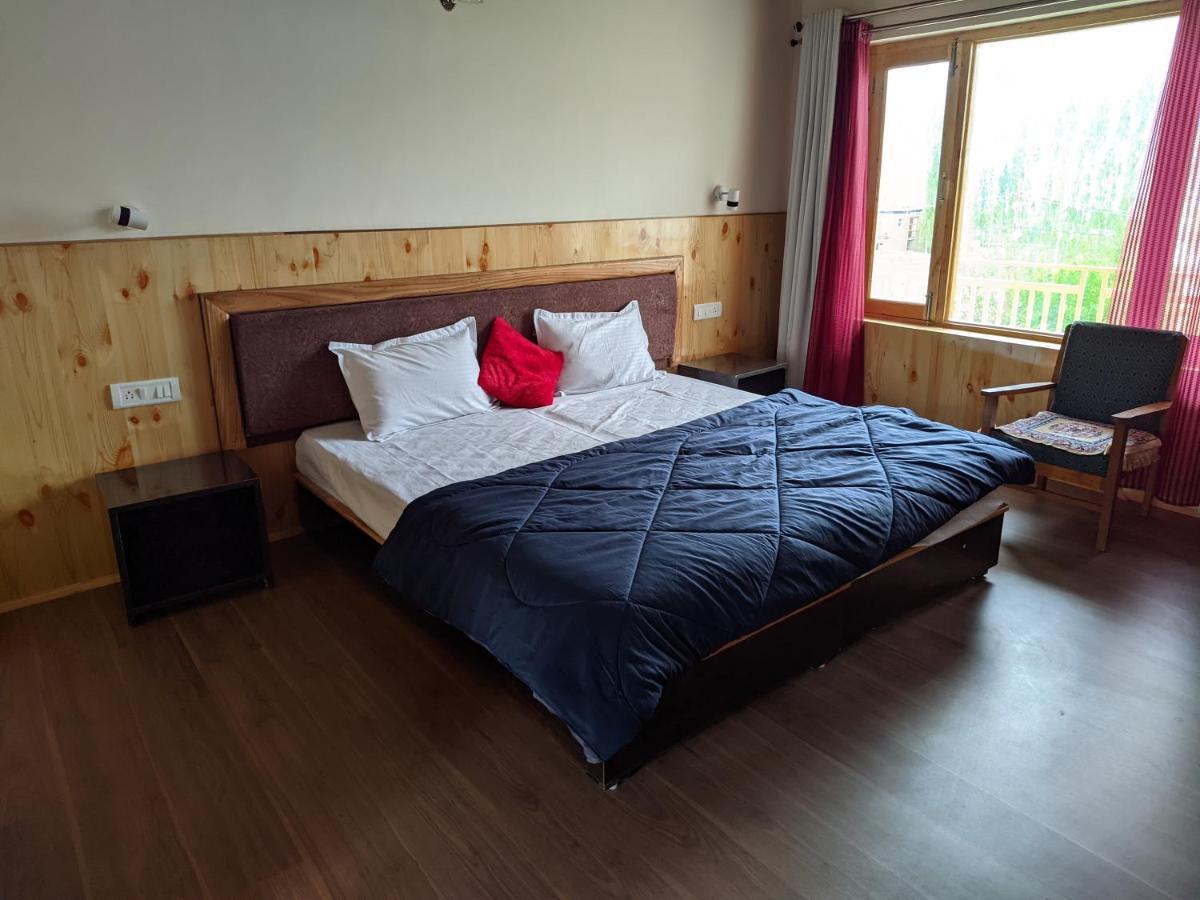 Chandan Guest House เลห์ ภายนอก รูปภาพ