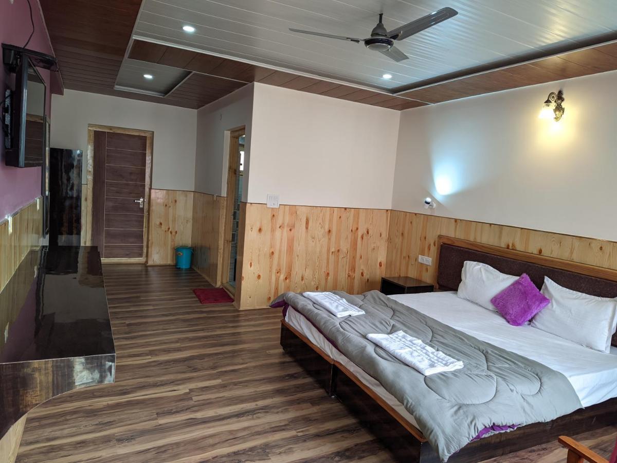 Chandan Guest House เลห์ ภายนอก รูปภาพ
