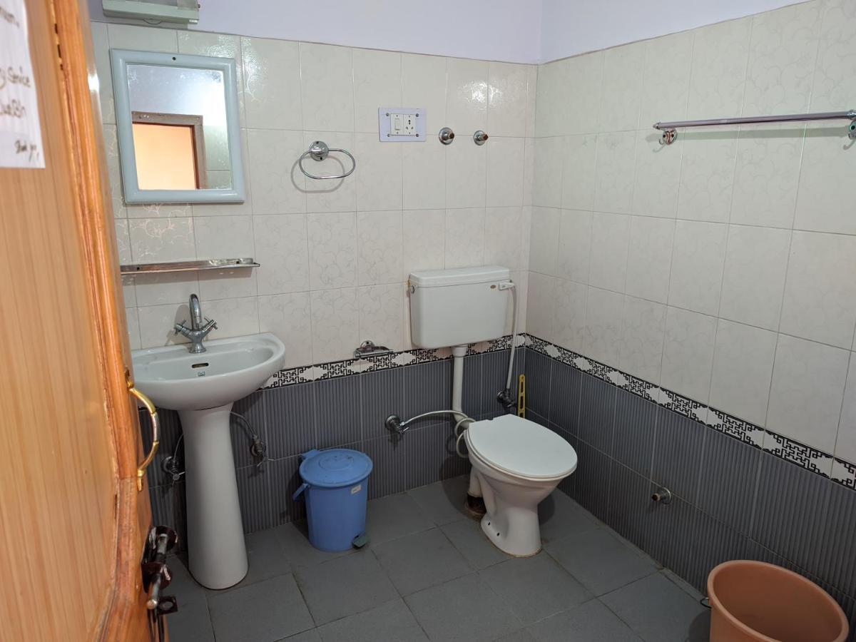 Chandan Guest House เลห์ ภายนอก รูปภาพ